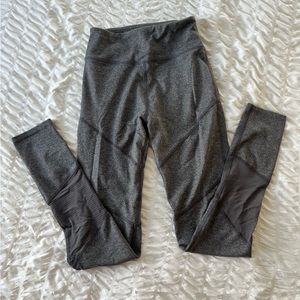Super cute grey workout leggings with mesh see through cut out